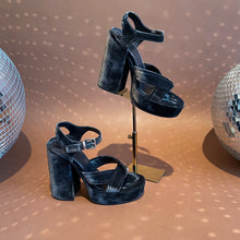 Load image into Gallery viewer, JIL SANDER VELVET PLATFORM SANDALS SZ 7