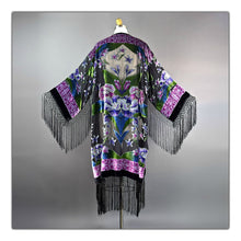 Load image into Gallery viewer, Lotus Blossom (black)
