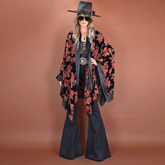 She rules her life like a bird in flight (Burnout Florals)