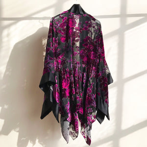 She rules her life like a bird in flight (Burnout Florals)