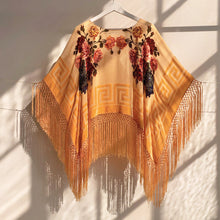 Load image into Gallery viewer, Where the Wild Roses Grow (Short Kimono)